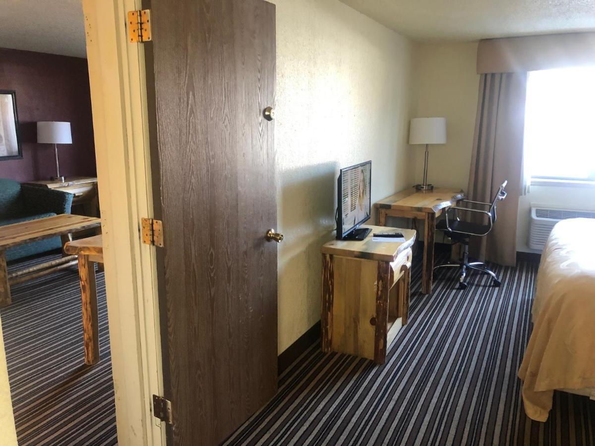 Studio 6 Suites Butte Mt I-90 I-15 エクステリア 写真